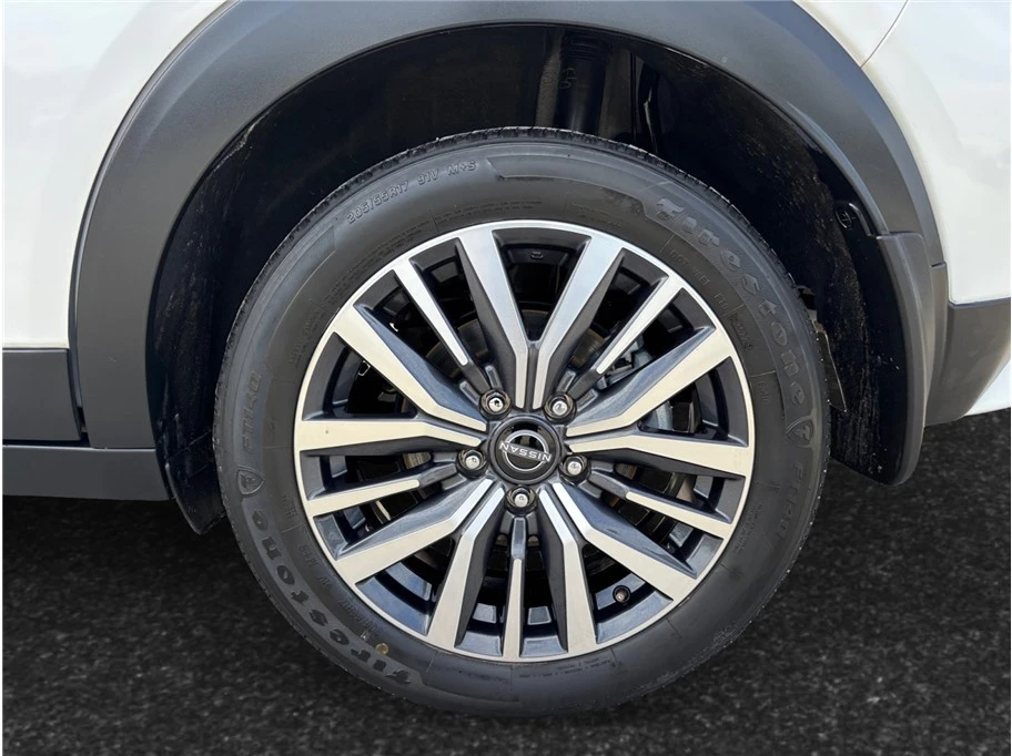 2023 Nissan Kicks - Image 14 of 21