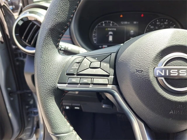 2023 Nissan Kicks - Image 17 of 20