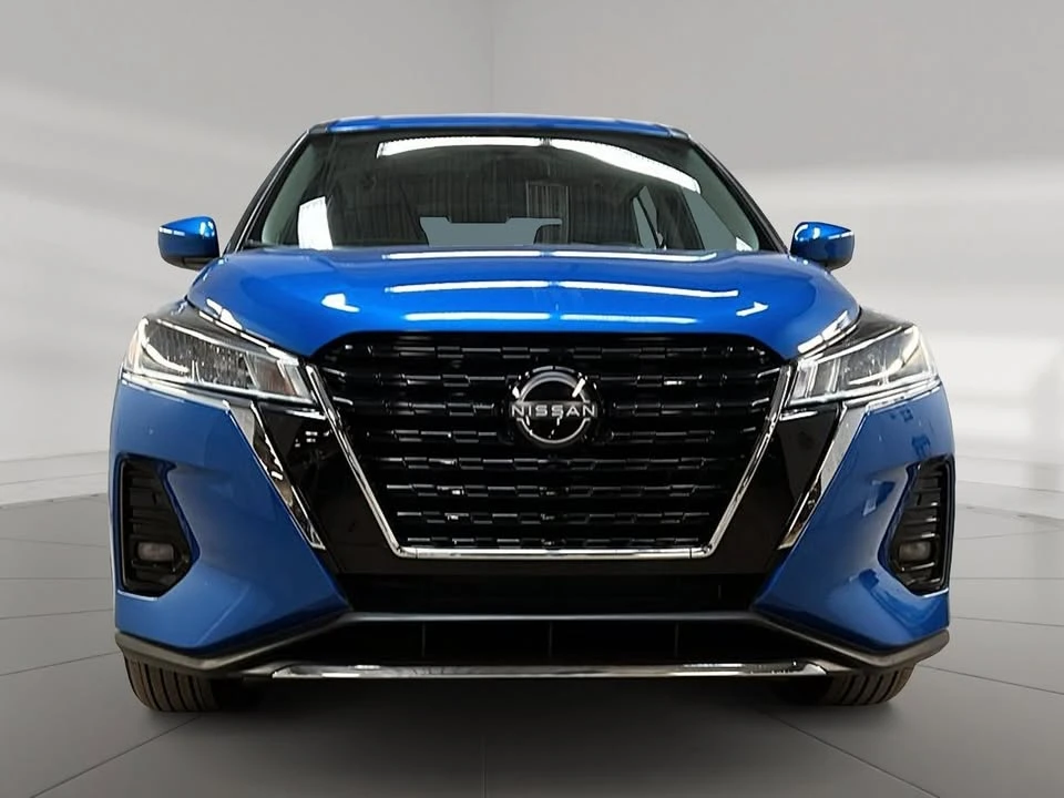 2023 Nissan Kicks - Image 2 of 20
