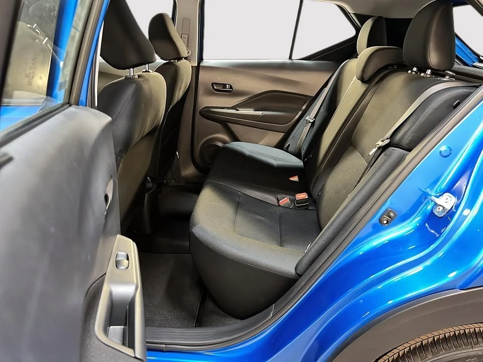 2023 Nissan Kicks - Image 9 of 20