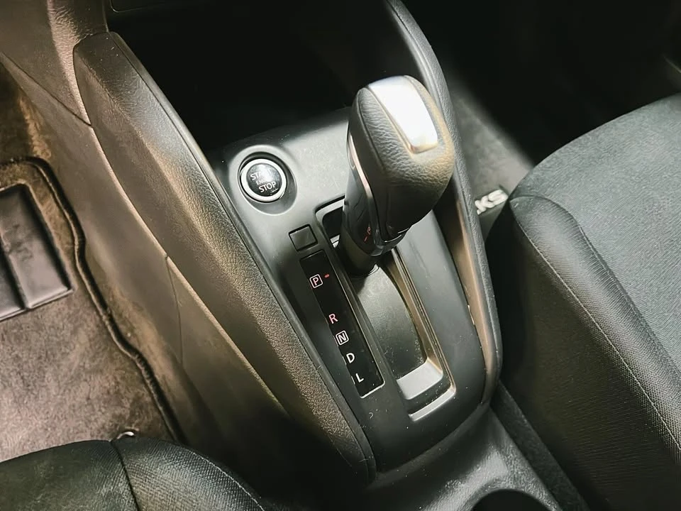 2023 Nissan Kicks - Image 13 of 20