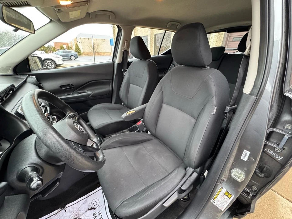 2023 Nissan Kicks - Image 10 of 18