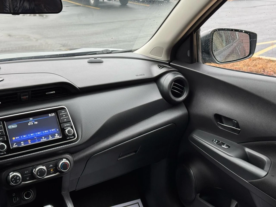 2023 Nissan Kicks - Image 16 of 18