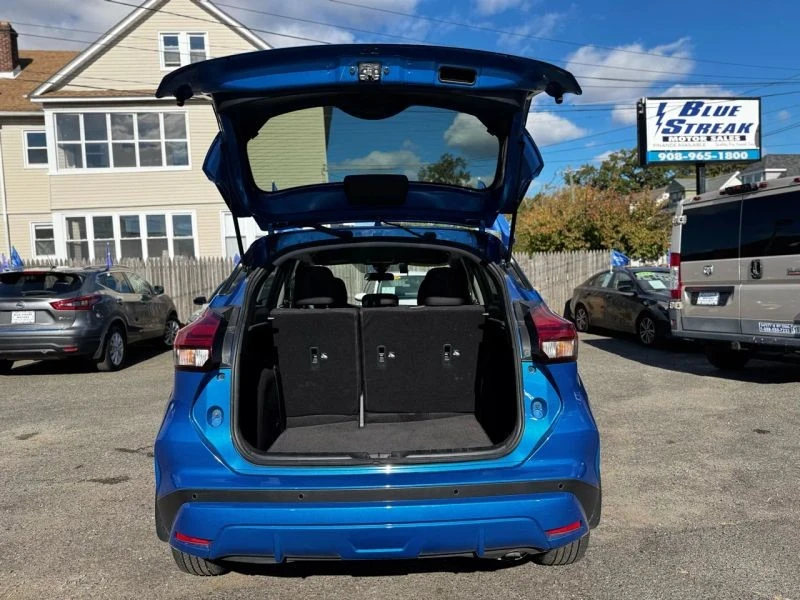 2023 Nissan Kicks - Image 12 of 12