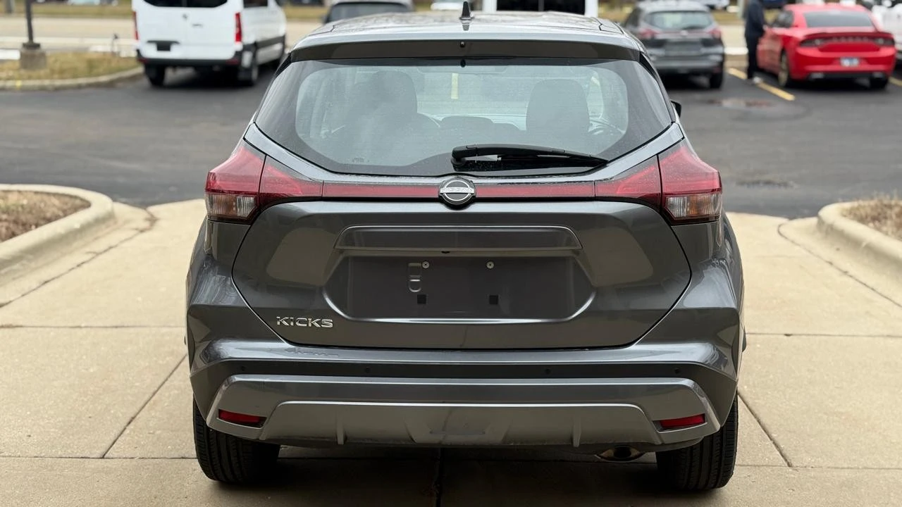 2023 Nissan Kicks - Image 6 of 21