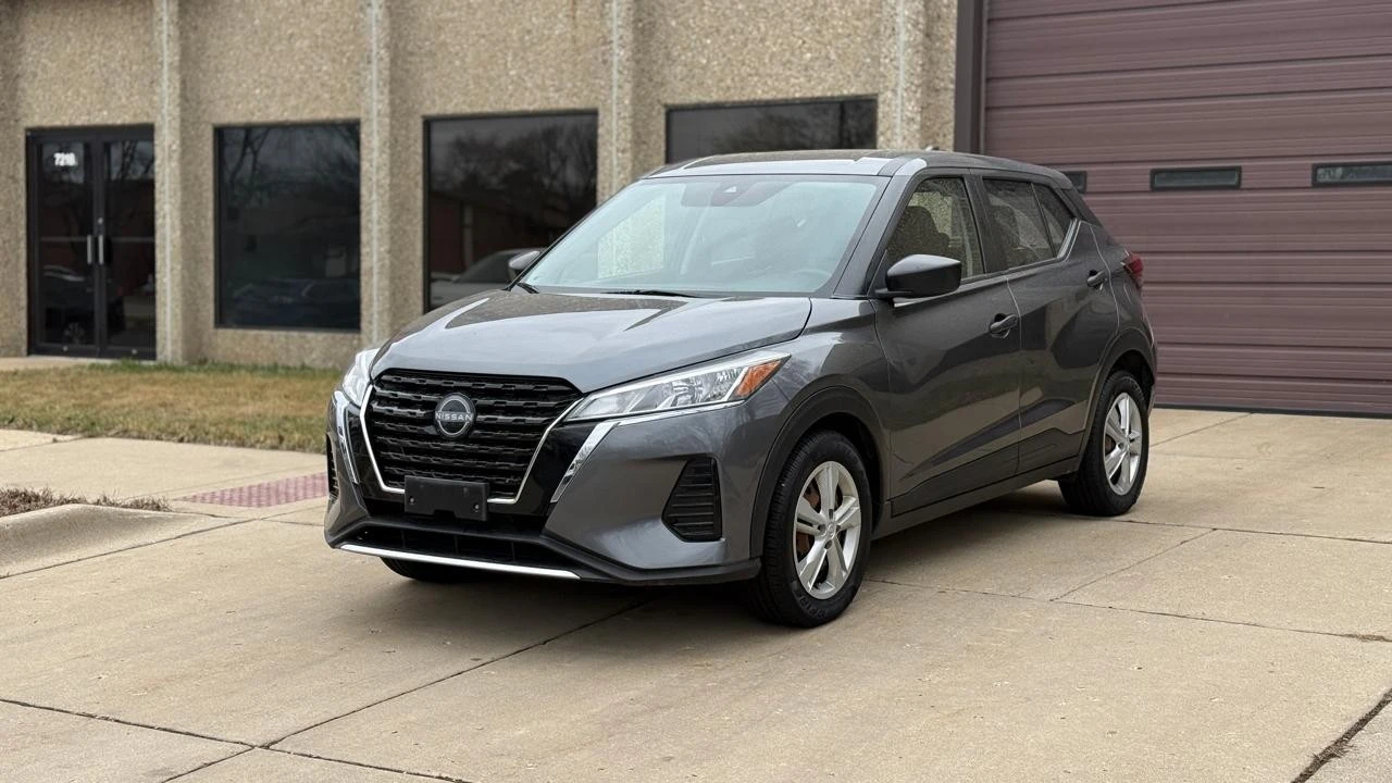 2023 Nissan Kicks - Image 3 of 21