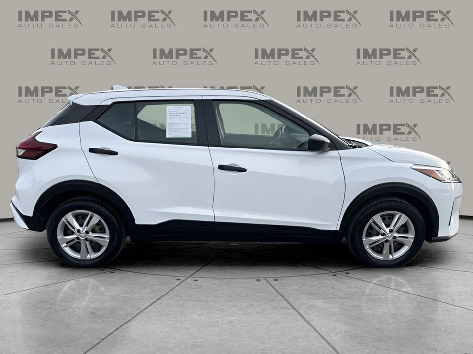 2023 Nissan Kicks - Image 6 of 12