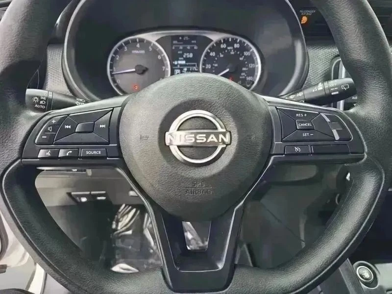 2023 Nissan Kicks - Image 12 of 12