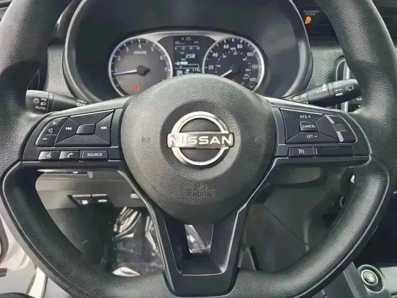 2023 Nissan Kicks - Image 12 of 12