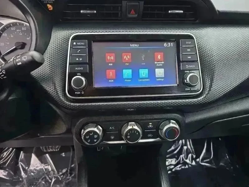 2023 Nissan Kicks - Image 11 of 12
