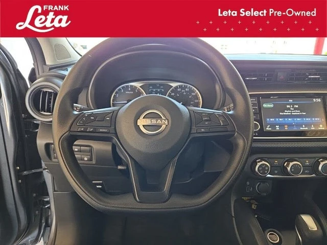 2023 Nissan Kicks - Image 11 of 20