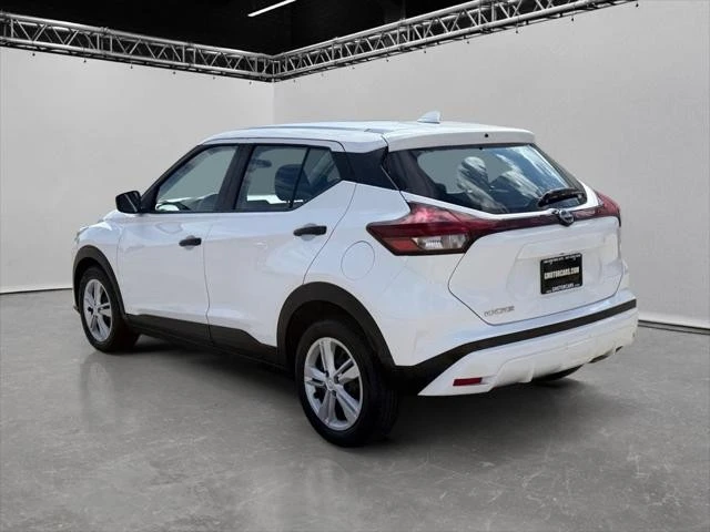 2023 Nissan Kicks - Image 3 of 24