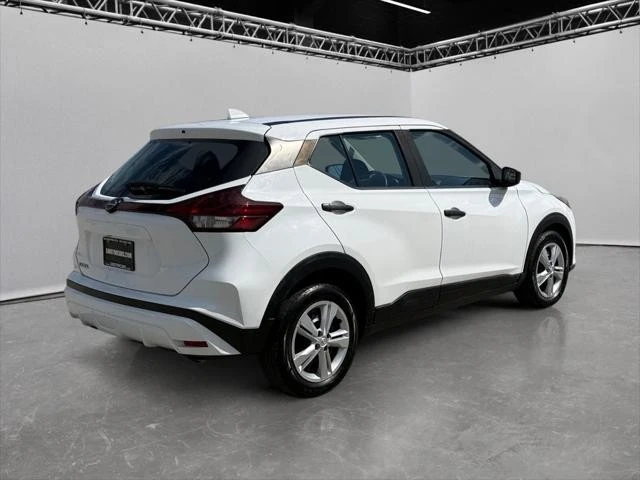 2023 Nissan Kicks - Image 5 of 24