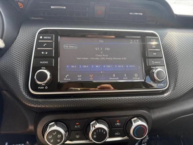 2023 Nissan Kicks - Image 20 of 24