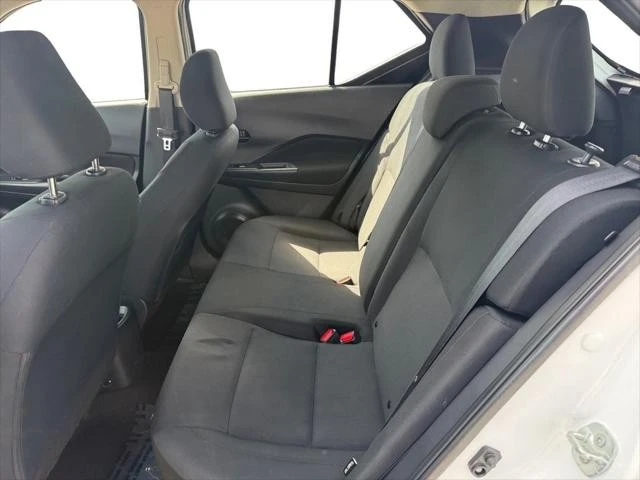 2023 Nissan Kicks - Image 16 of 24