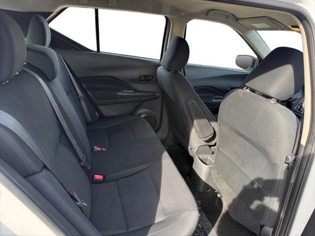 2023 Nissan Kicks - Image 18 of 25