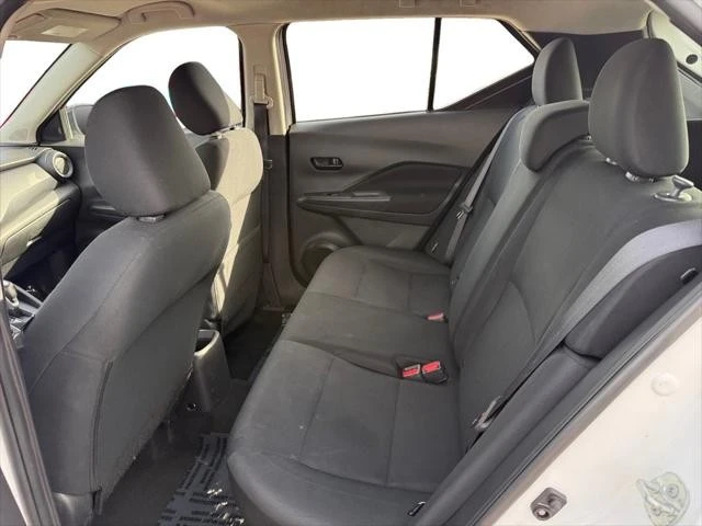 2023 Nissan Kicks - Image 16 of 25