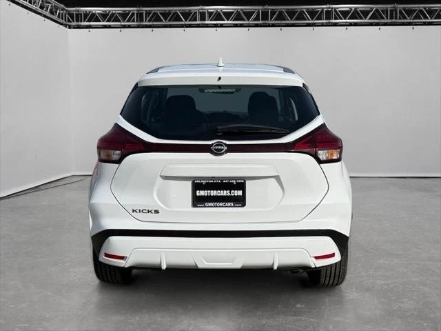2023 Nissan Kicks - Image 4 of 25