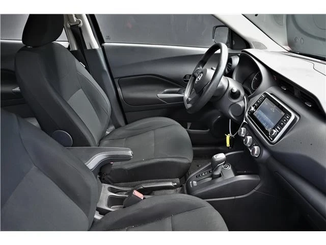 2023 Nissan Kicks - Image 14 of 19