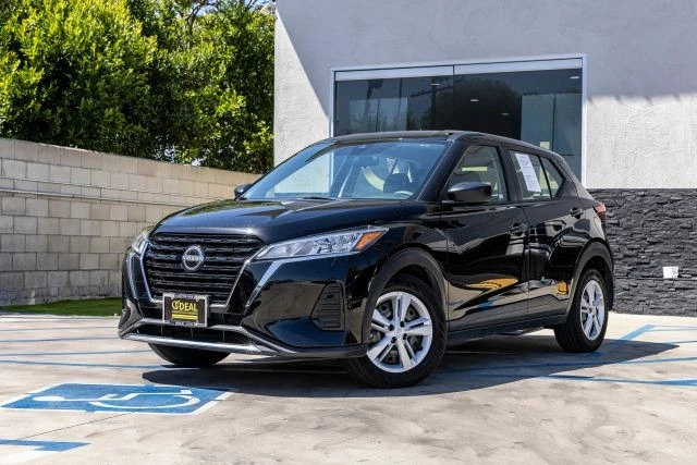 2023 Nissan Kicks - Image 4 of 31