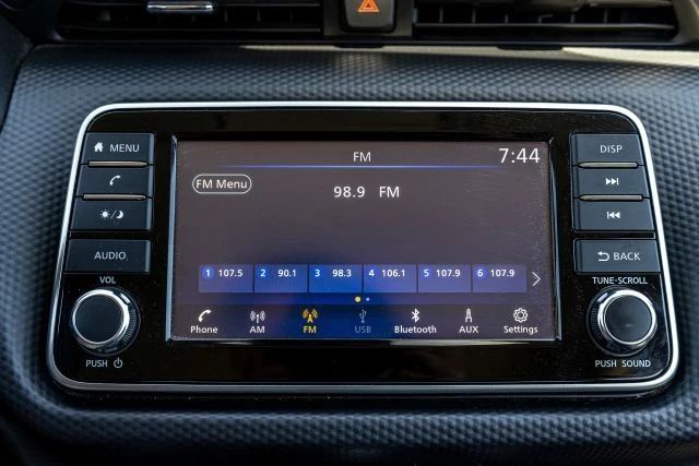 2023 Nissan Kicks - Image 18 of 31