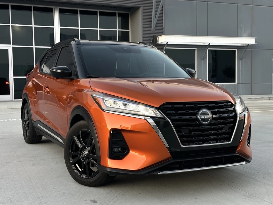 2023 Nissan Kicks - Image 7 of 30
