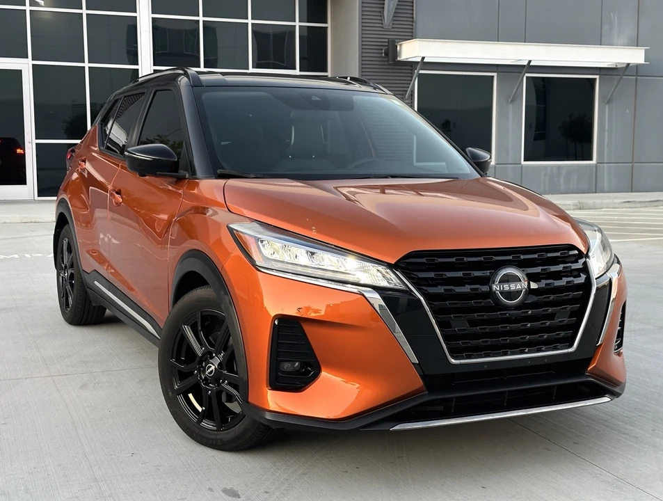 2023 Nissan Kicks - Image 12 of 30