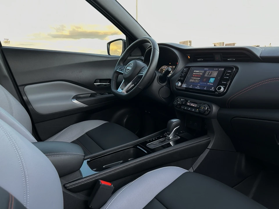 2023 Nissan Kicks - Image 27 of 30