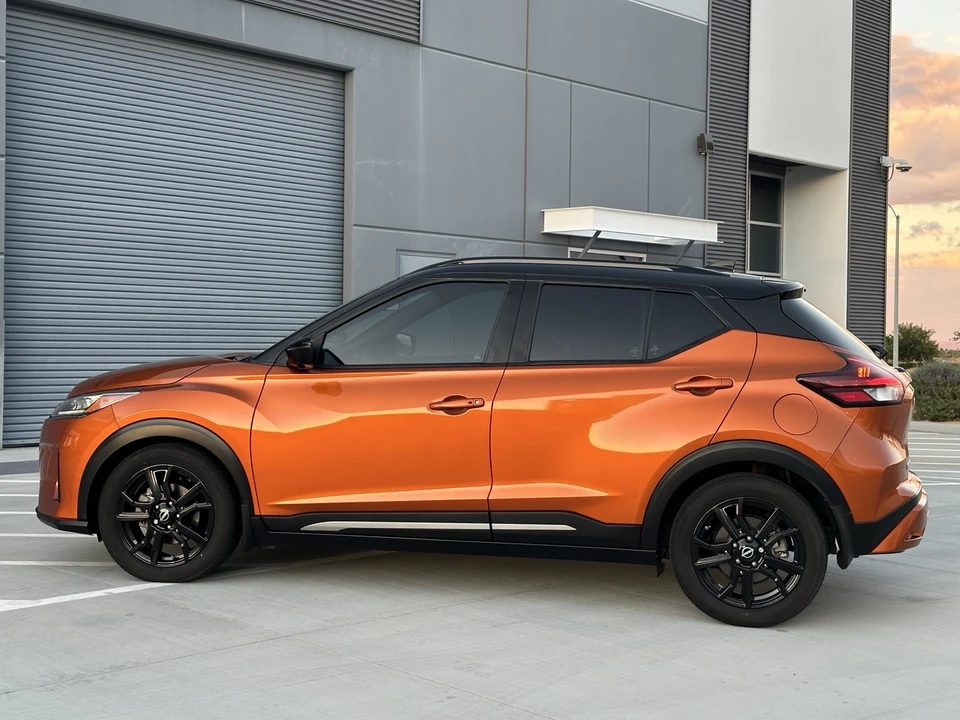 2023 Nissan Kicks - Image 14 of 30