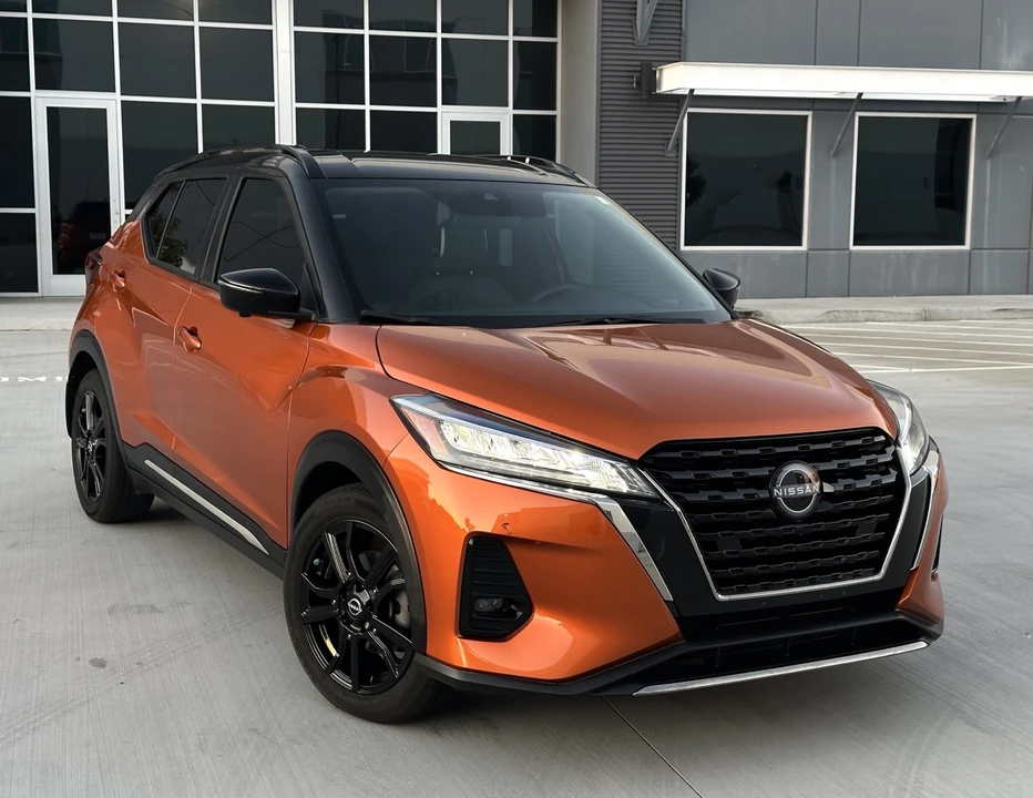 2023 Nissan Kicks - Image 6 of 30