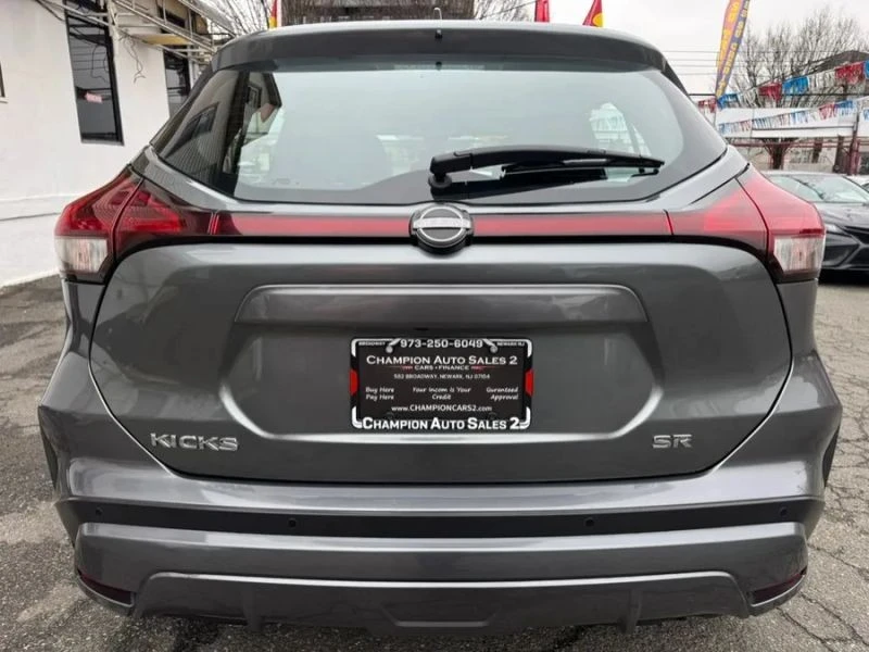 2023 Nissan Kicks - Image 6 of 12