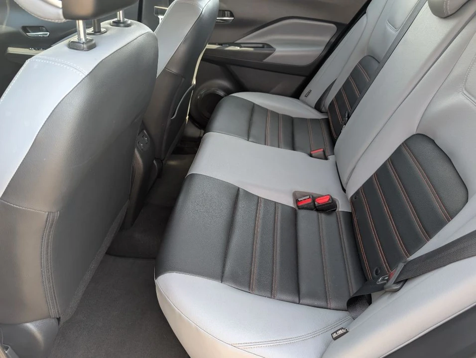 2023 Nissan Kicks - Image 10 of 21