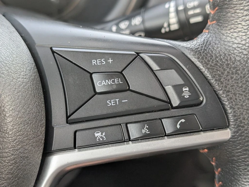 2023 Nissan Kicks - Image 14 of 21