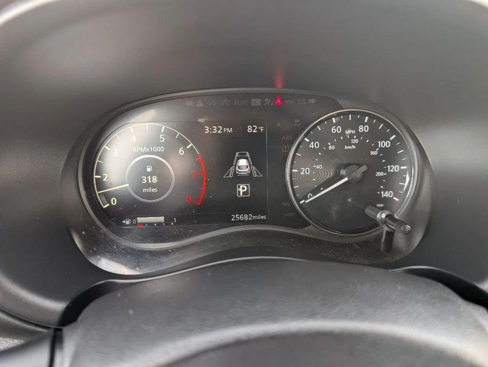 2023 Nissan Kicks - Image 15 of 21