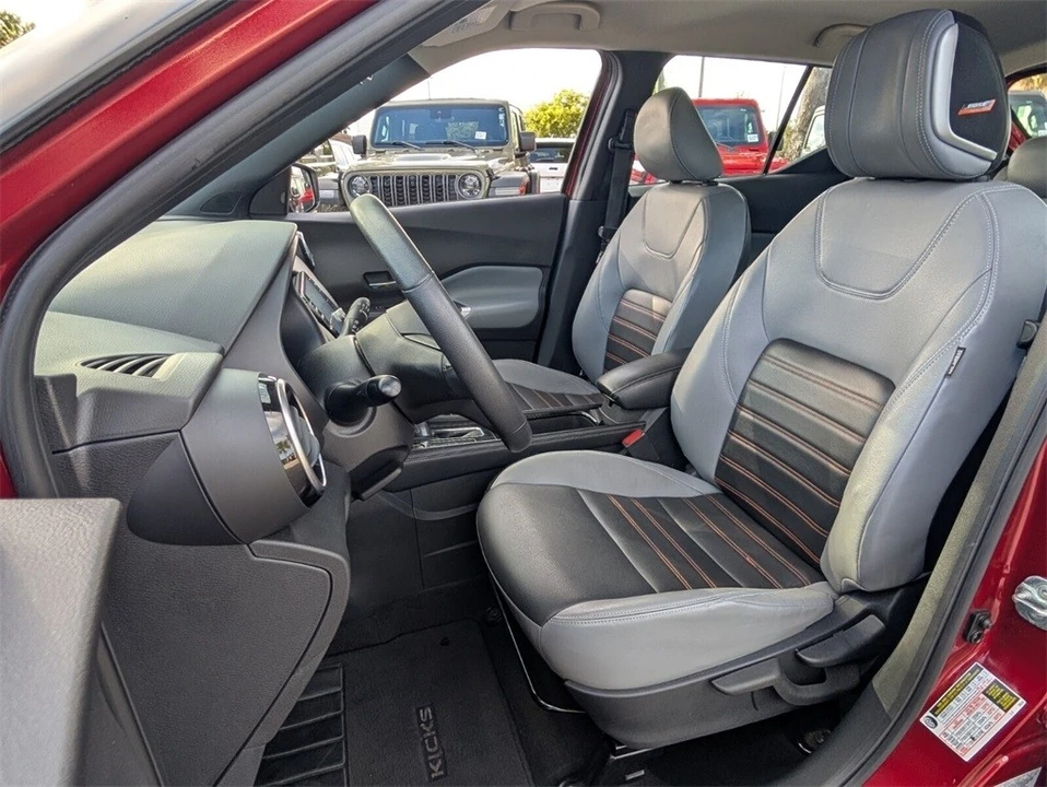 2023 Nissan Kicks - Image 5 of 12