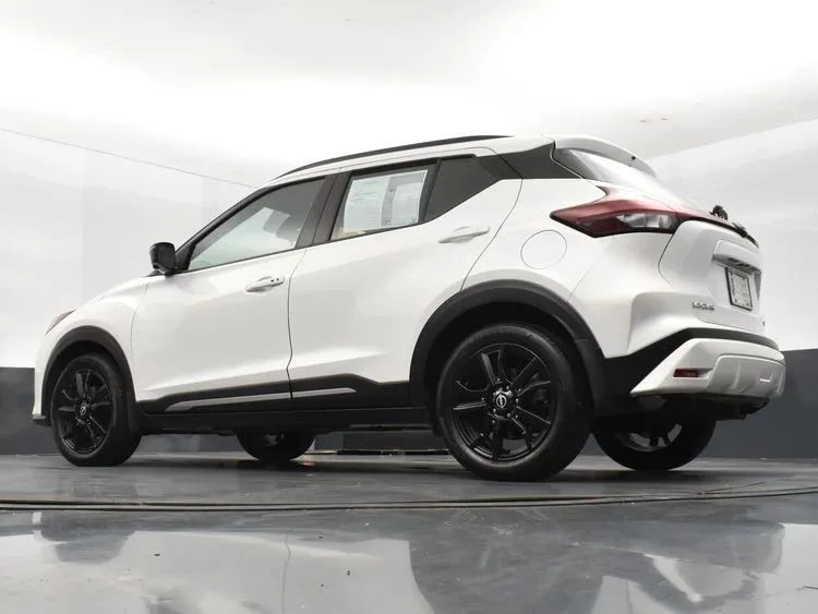 2023 Nissan Kicks - Image 12 of 12