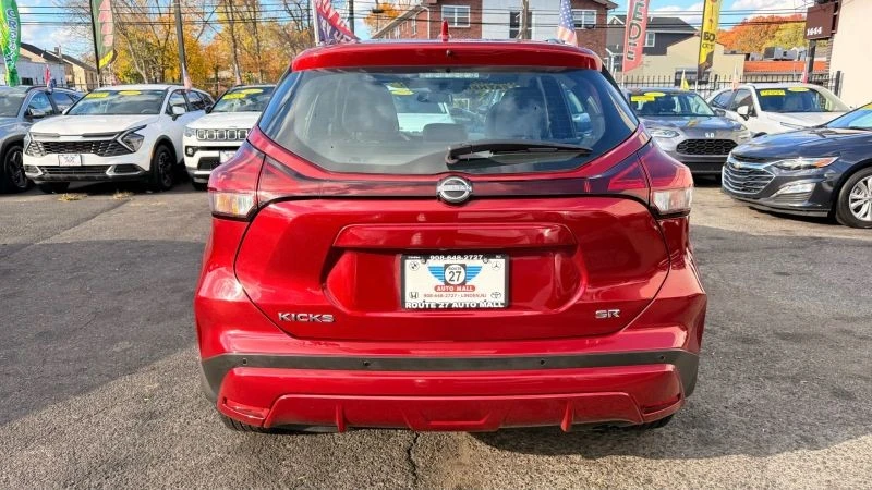 2023 Nissan Kicks - Image 6 of 12
