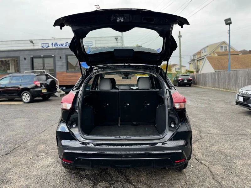 2023 Nissan Kicks - Image 12 of 12