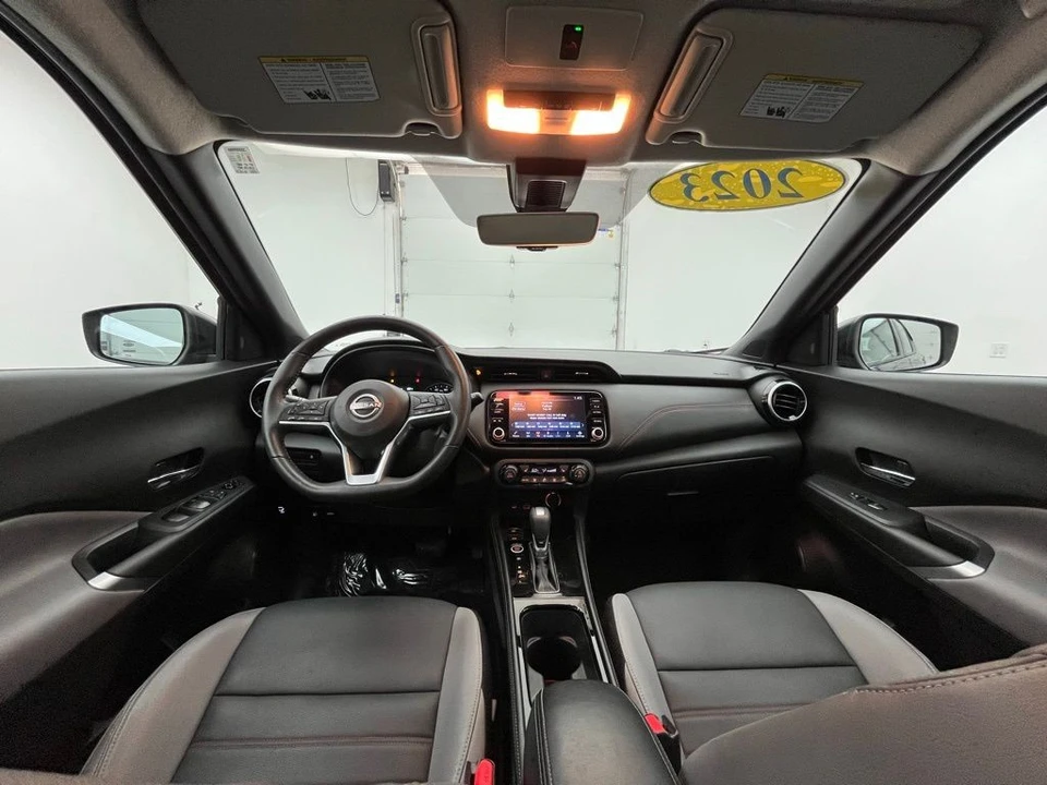 2023 Nissan Kicks - Image 2 of 12