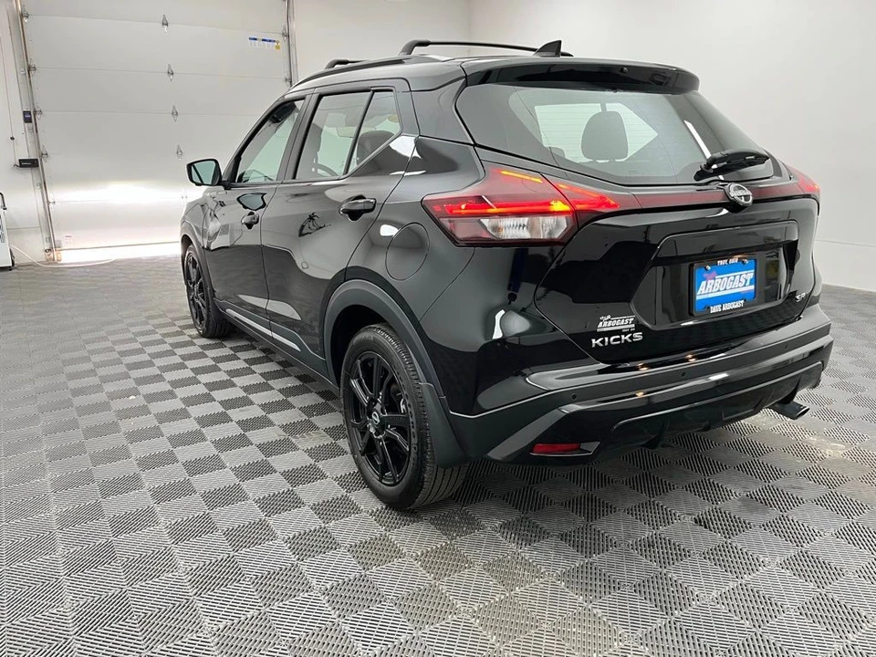 2023 Nissan Kicks - Image 12 of 12