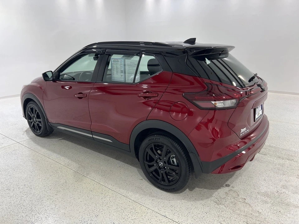 2023 Nissan Kicks - Image 3 of 12