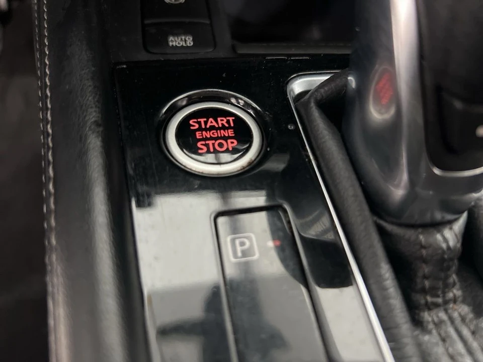 2023 Nissan Kicks - Image 15 of 21