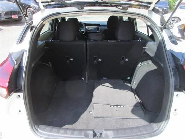 2023 Nissan Kicks - Image 6 of 21