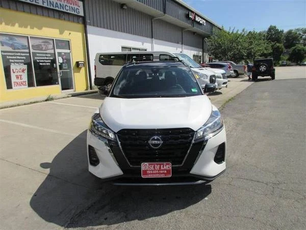 2023 Nissan Kicks - Image 10 of 21