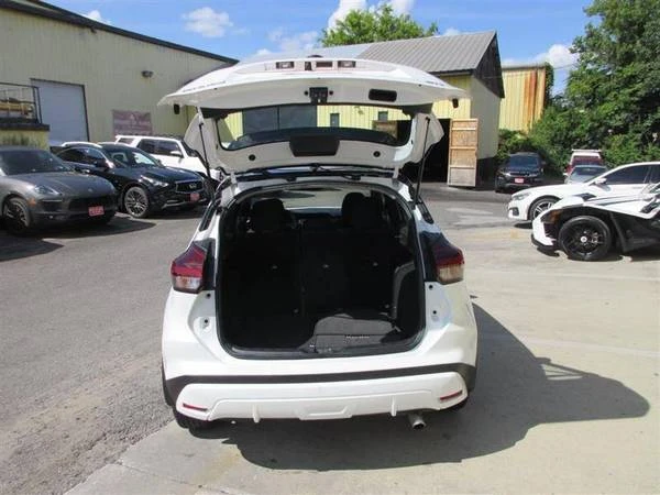 2023 Nissan Kicks - Image 5 of 21
