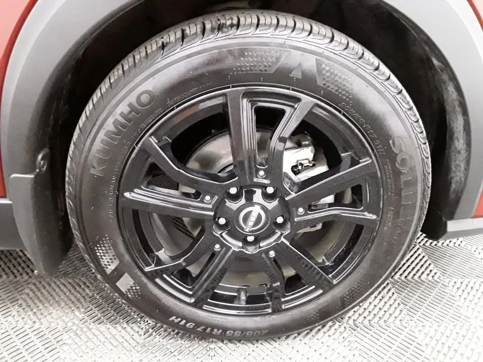 2023 Nissan Kicks - Image 10 of 20