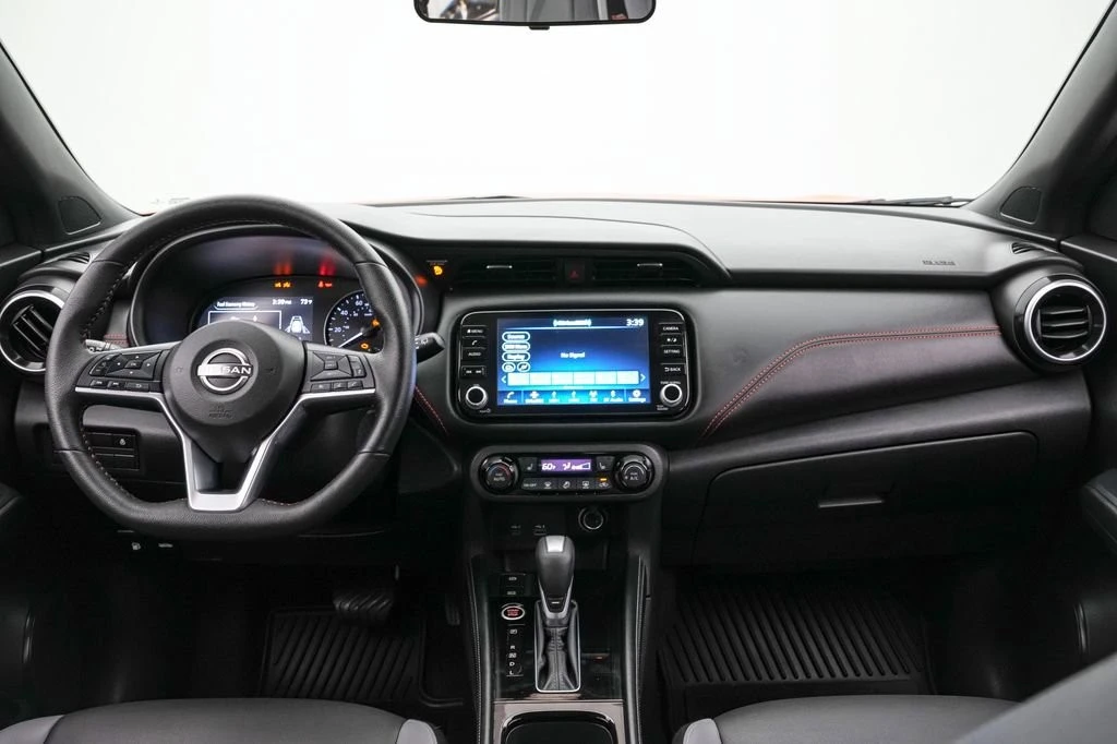 2023 Nissan Kicks - Image 16 of 26