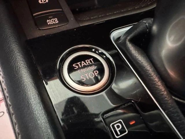 2023 Nissan Kicks - Image 17 of 21
