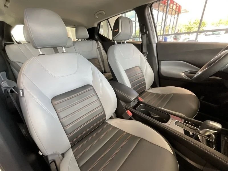 2023 Nissan Kicks - Image 16 of 18
