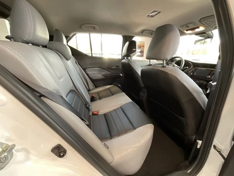 2023 Nissan Kicks - Image 17 of 18
